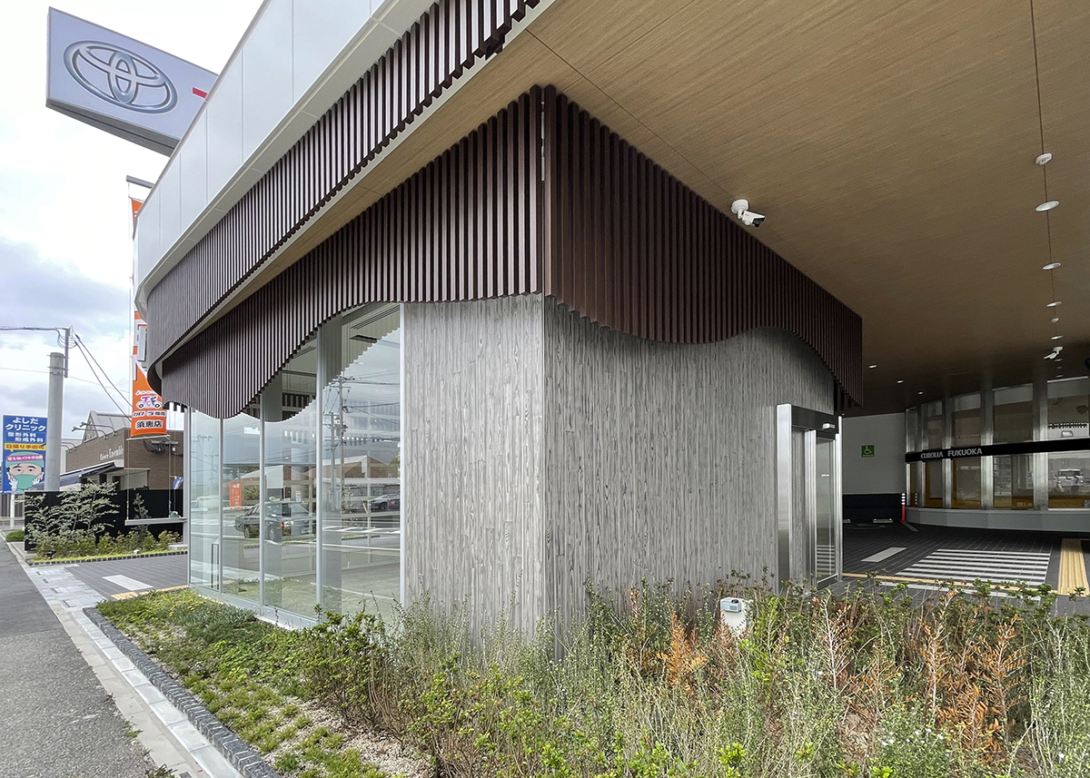 トヨタカローラ福岡 須恵店